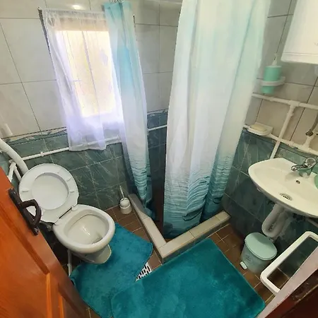 Log Uvac Vakantiehuis *