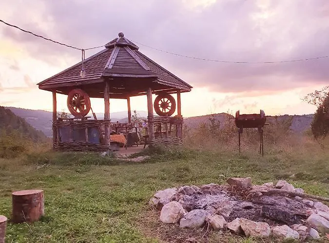 度假居 Log Uvac Nova Varoš